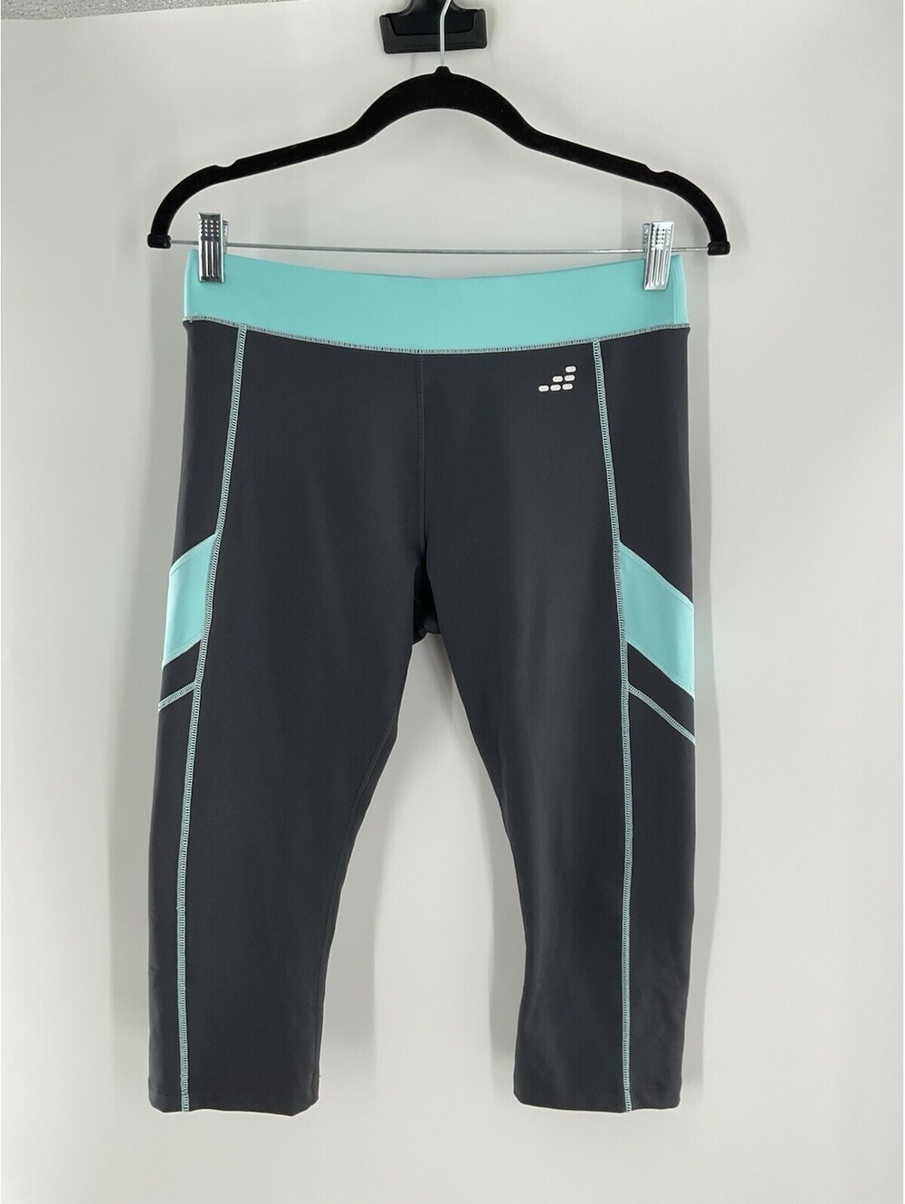 bcg Women’s Medium Capri Athletic Pants Gray And Blue 106